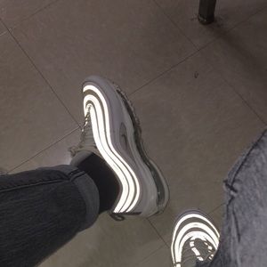 Meet your Posher, Sumani